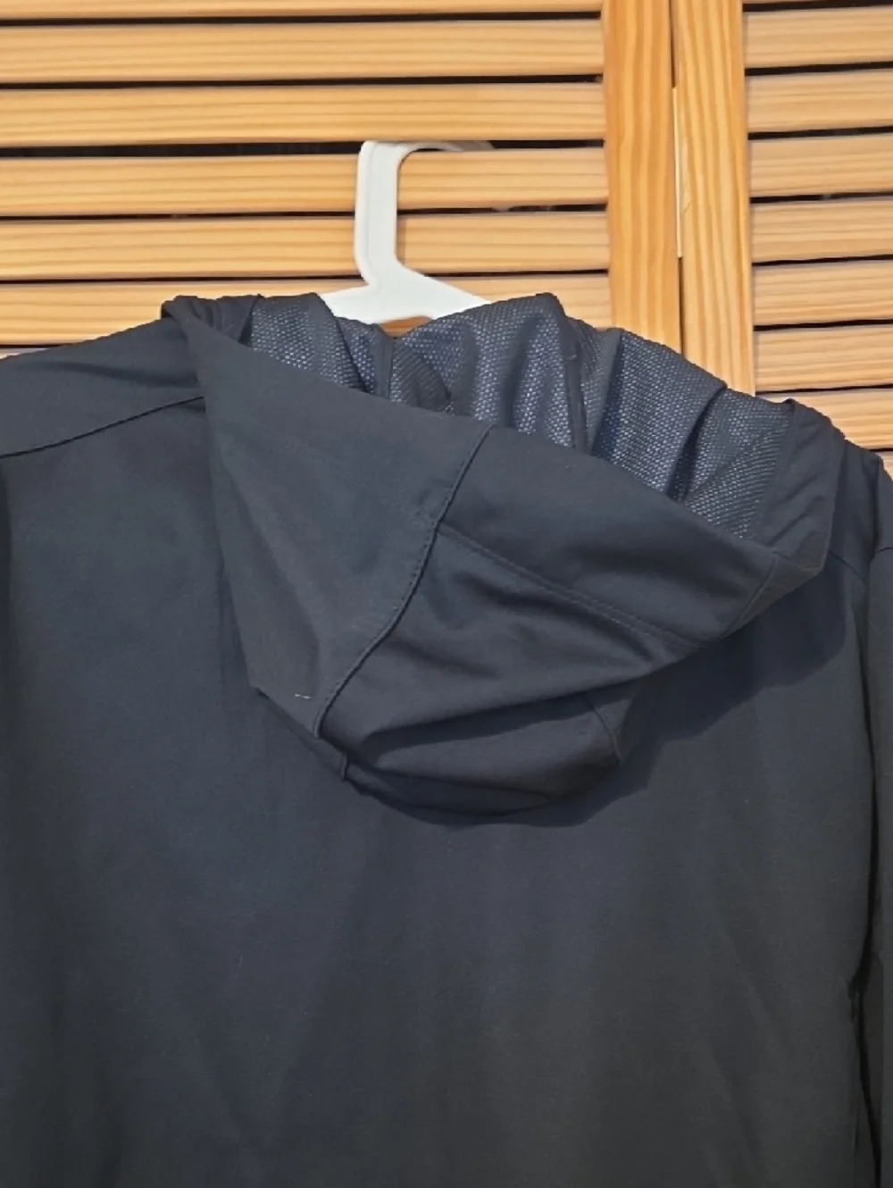 Jeep Black Hooded Windbreaker Jacket - Picture 4 of 5